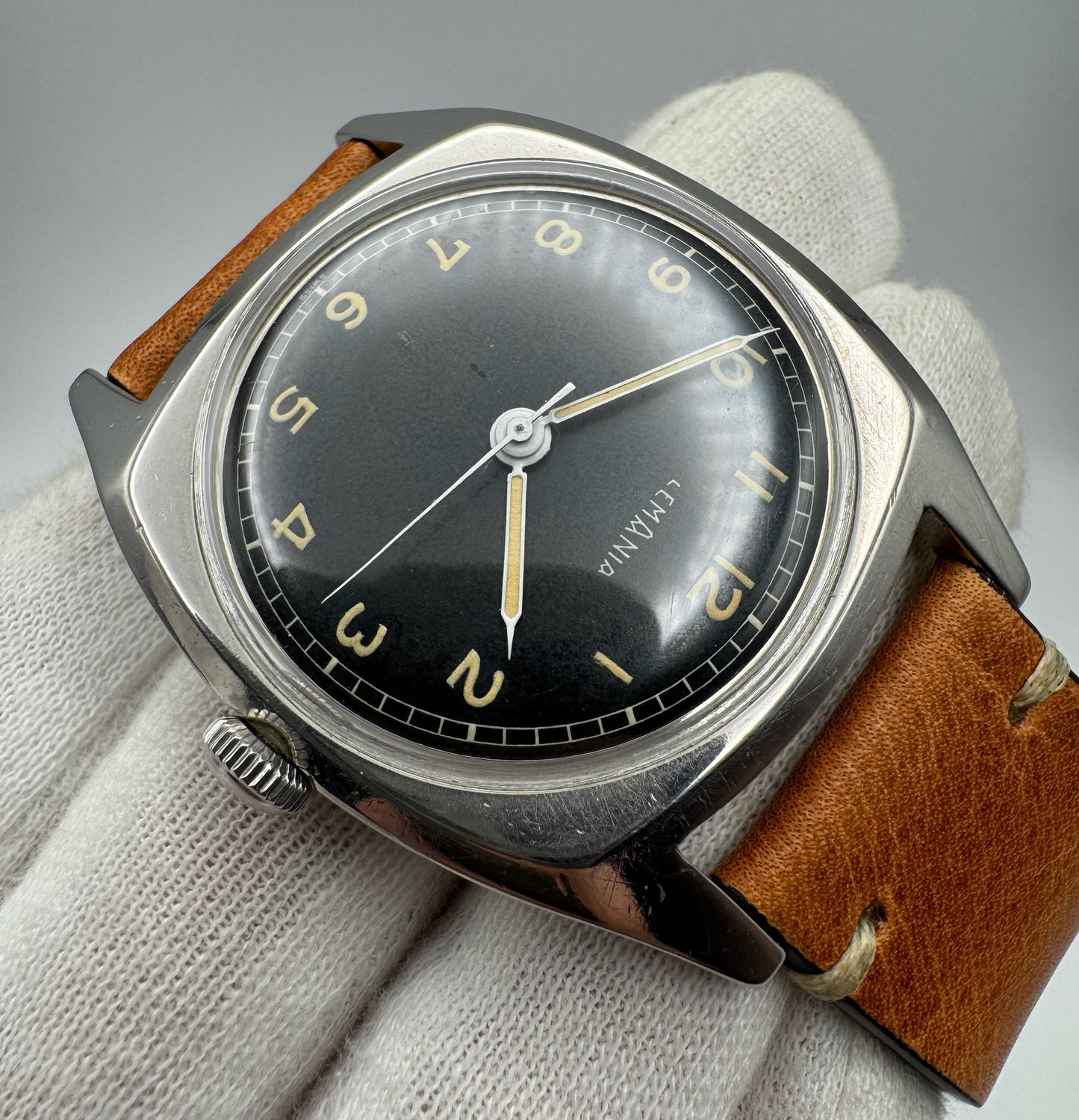Lemania WWII Majetek Czech Air Force Steel Yellow Patina Military Pilot’s Watch 1939 (Serviced)