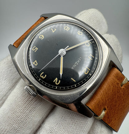 Lemania WWII Majetek Czech Air Force Steel Yellow Patina Military Pilot’s Watch 1939 (Serviced)