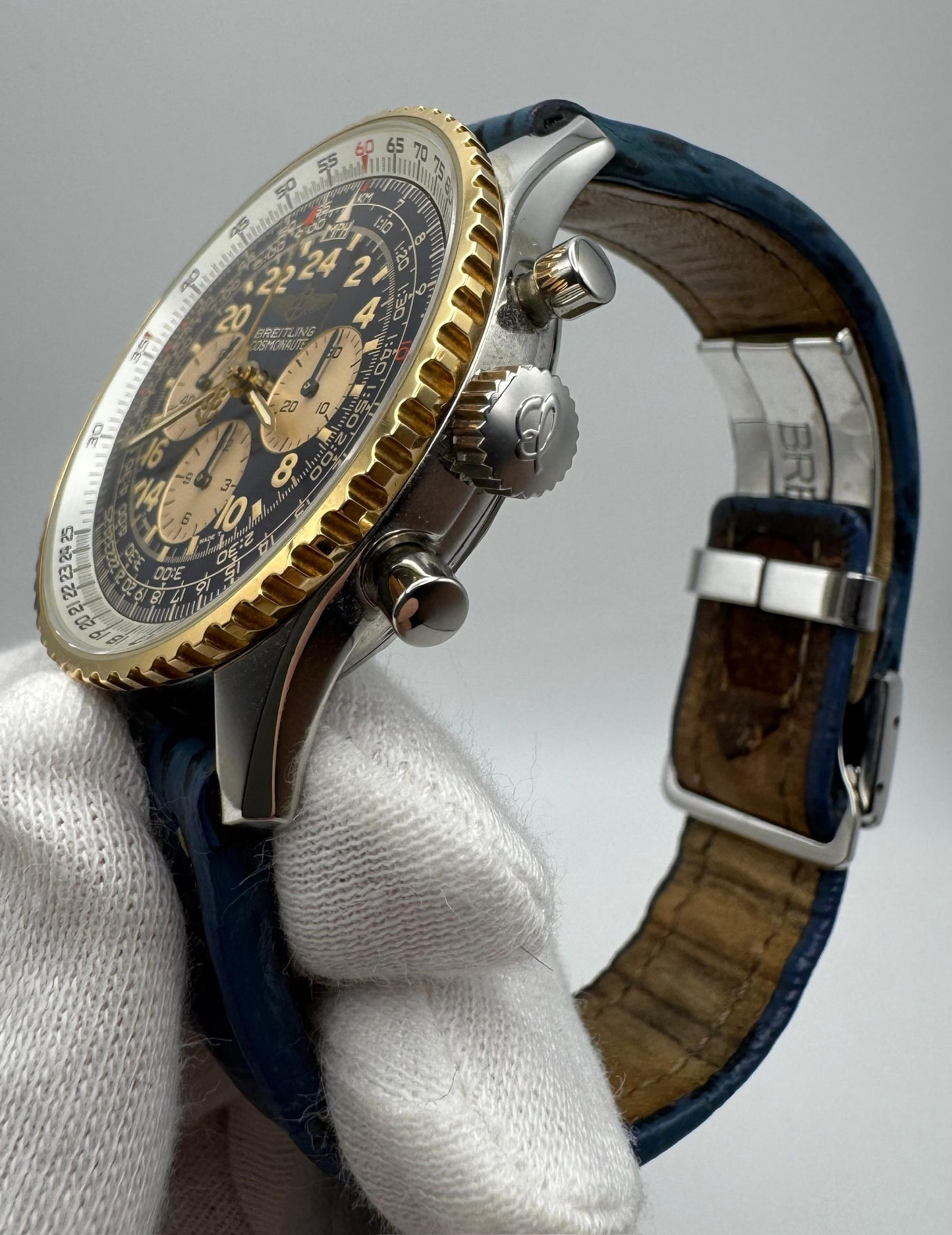 Breitling Navitimer Cosmonaute Two Tone Blue Tritium Dial Yellow Patina (Box/Mint)