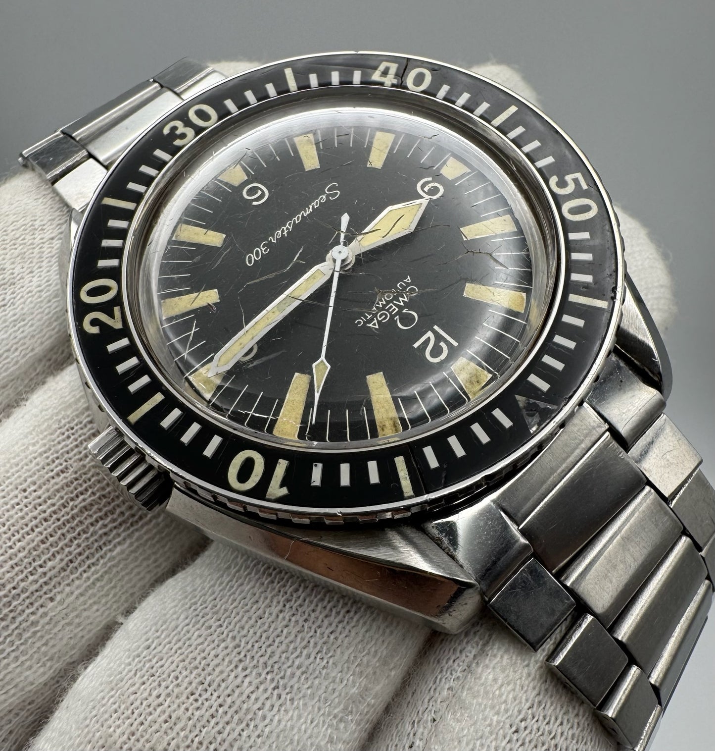 Omega Seamaster 300 Full Steel Yellow Patina Very Rare Original Owner 1960s (Unpolished)