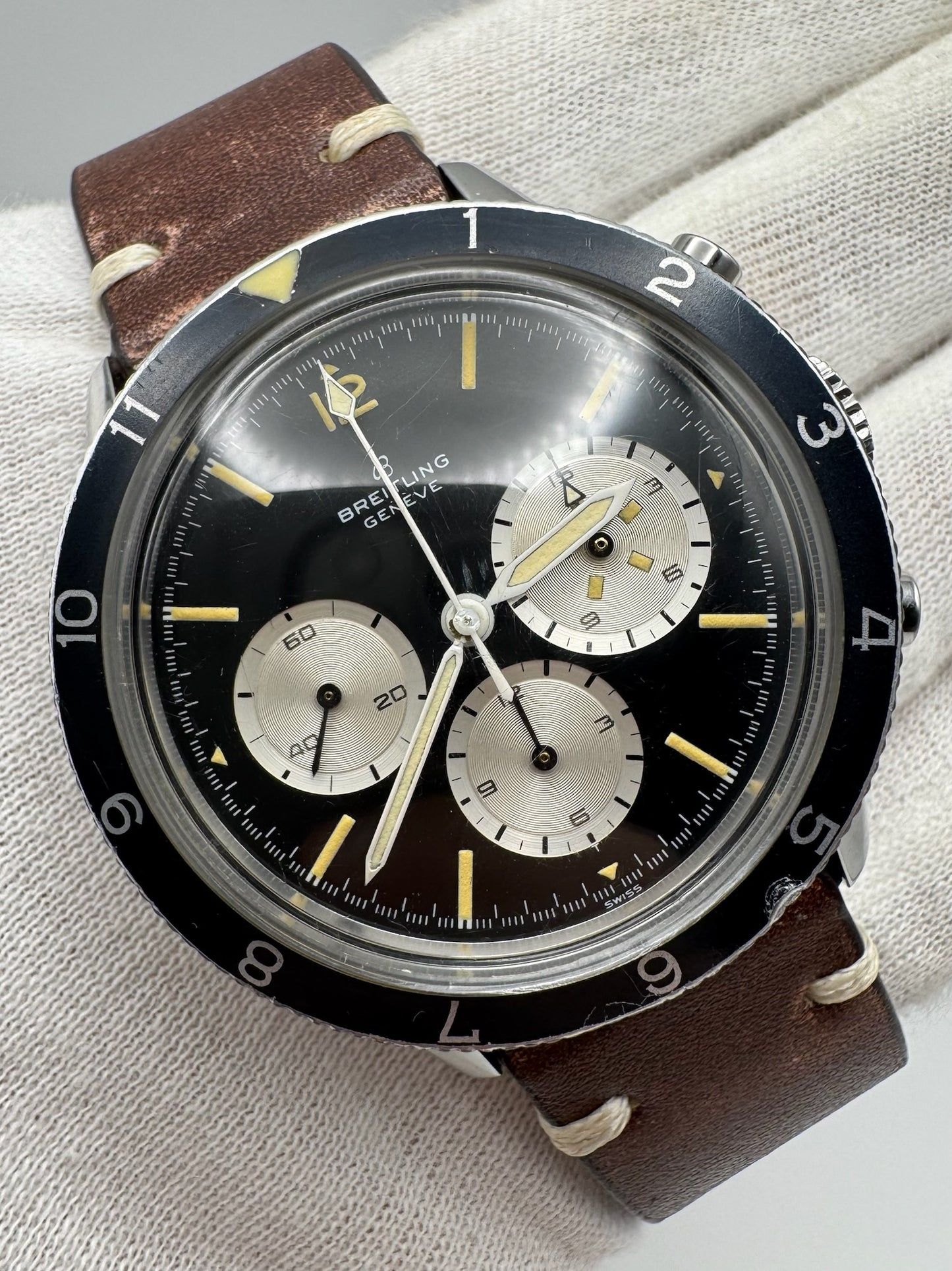 Breitling Co-Pilot Steel 42 Chronograph Yellow Patina (Serviced)