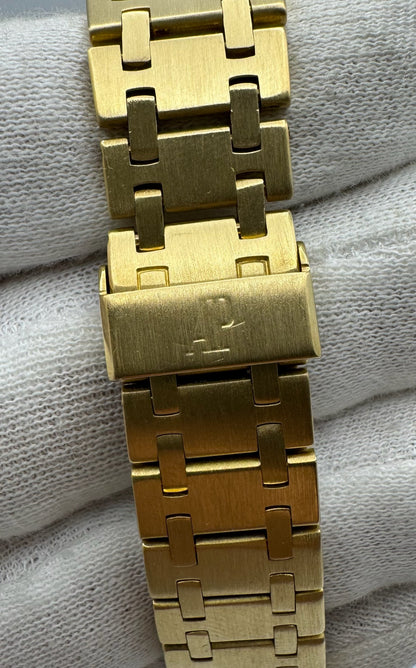 Audemars Piguet Royal Oak Full Yellow Gold 18K Champagne Dial Quartz 1984 (Papers & Service Box)