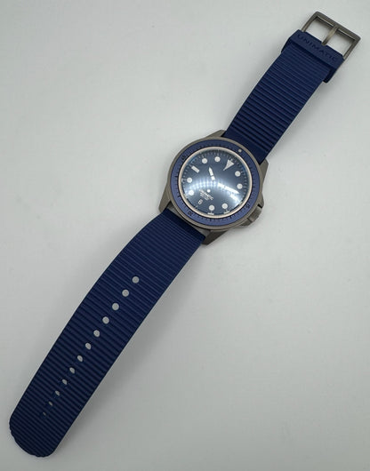 Unimatic Modello Uno Diver Blasted Titanium Blue Dial Limited Edition 500pcs (Full-Set/Unworn)