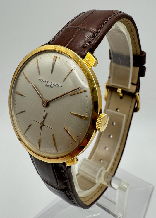 Vacheron Constantin Hooded Lugs Yellow Gold 34 Silver Dial Manual Winding Pristine Condition 1950s (Serviced)