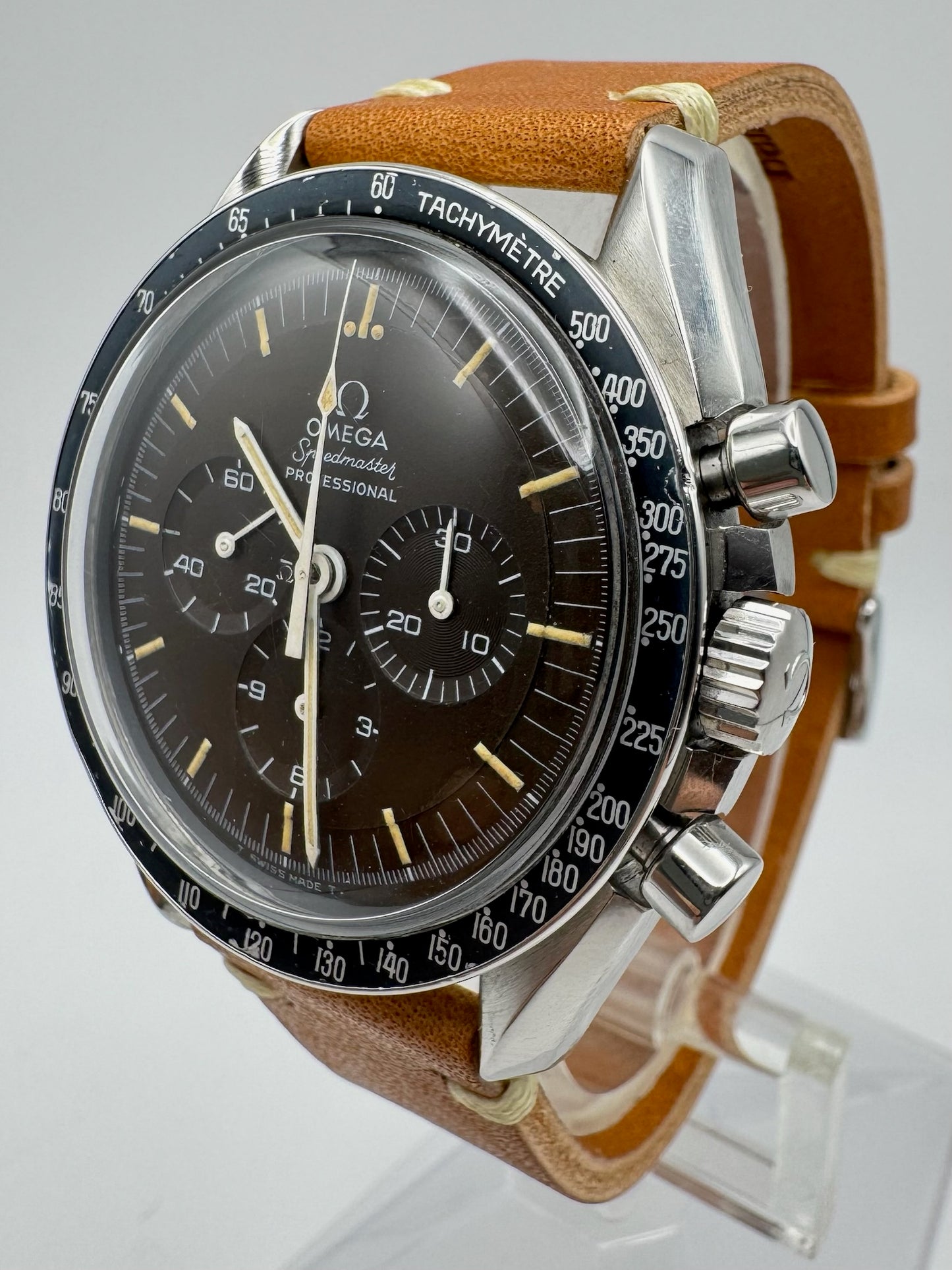 Omega Speedmaster Professional Moonwatch Tropical Brown Dial Heavy Patina Blue Insert 1969 (Serviced)