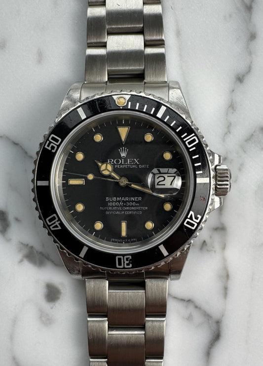 Rolex Submariner Date 16800 Ghost/Grey Dial Yellow Patina 1986 (Unpolished/Serviced)