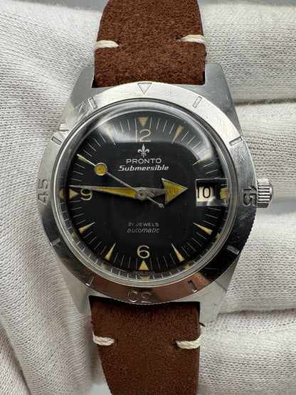 Pronto Submersible Skin Diver Steel Auto Broad Arrow 1960