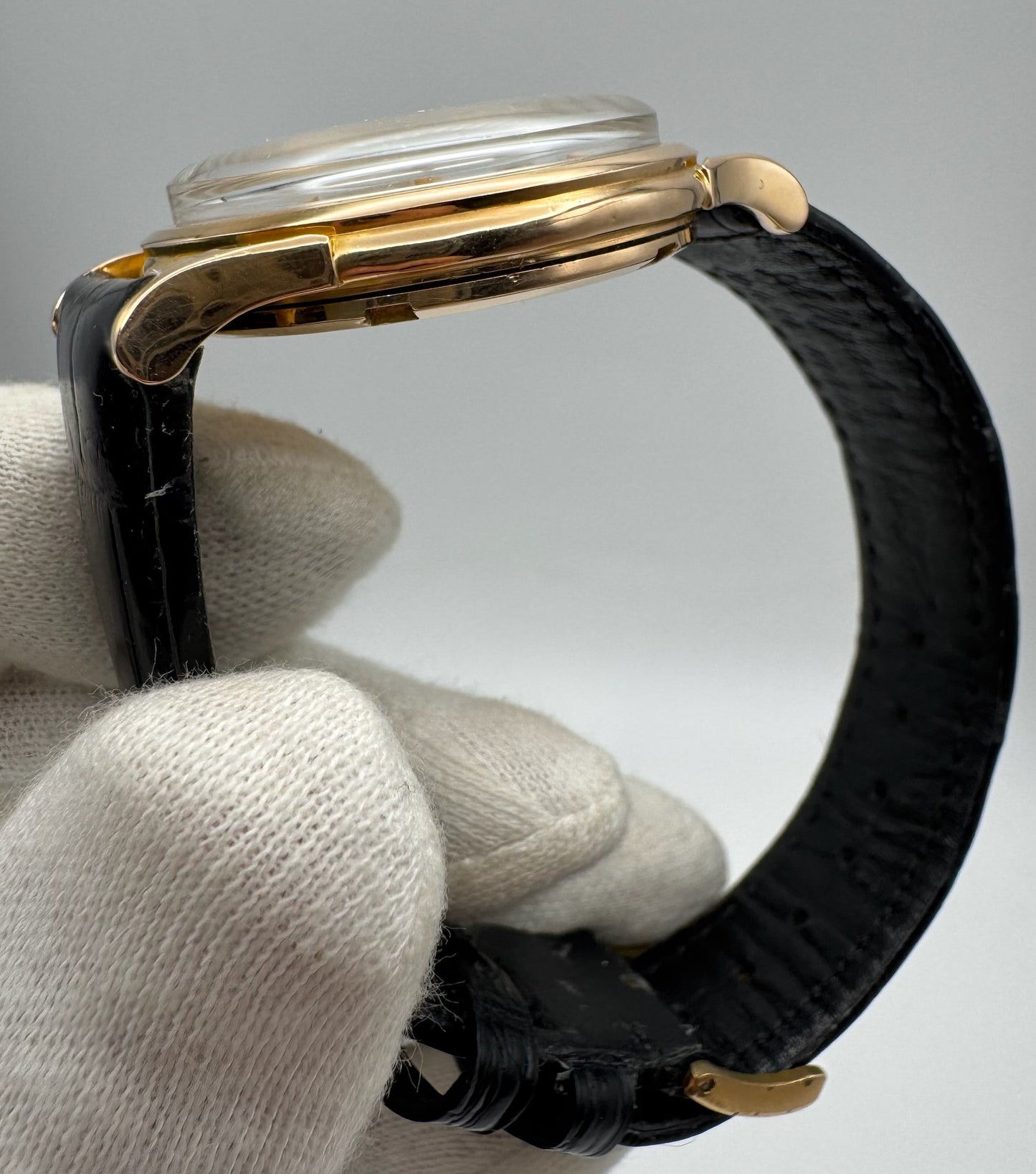 Omega Constellation 18K Rose Gold Silver Pie Pan Dial 1960