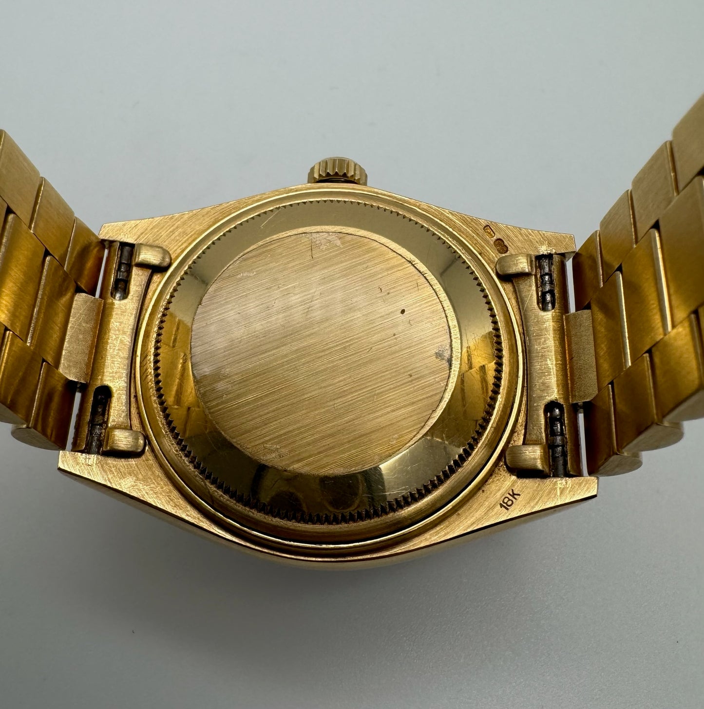 Rolex Day-Date 36 Full Gold Rare Wood Dial 1982 (Full-Set/Unpolished/Serviced)