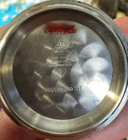 Omega Speedmaster Professional Moonwatch Steel Step Dial Yellow Patina 1969 (Serviced)