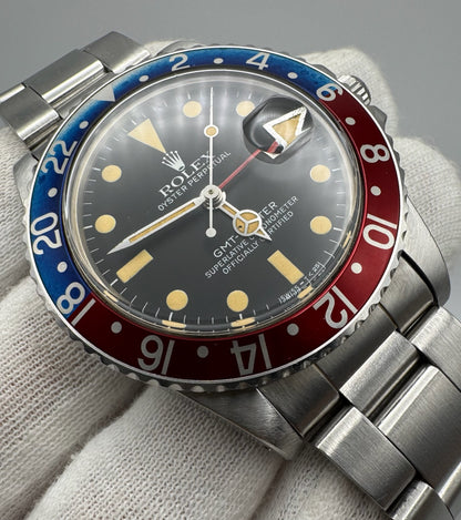 Rolex GMT-Master 16750 Pepsi Matte Dial Yellow Patina 1980 (Full-Set/Unpolished)