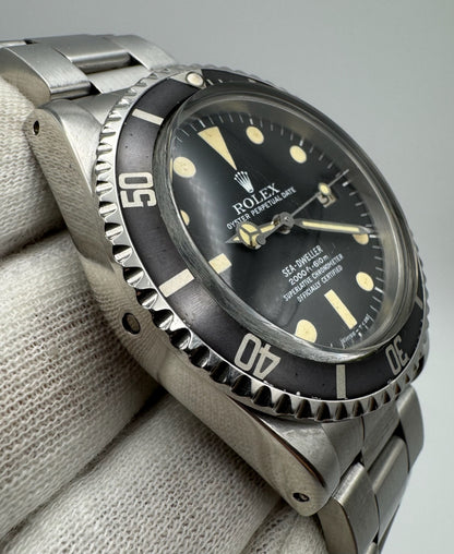 Rolex Sea-Dweller 1665 “Great White” Full Steel Yellow Patina 1979 (Full-Set/Serviced)