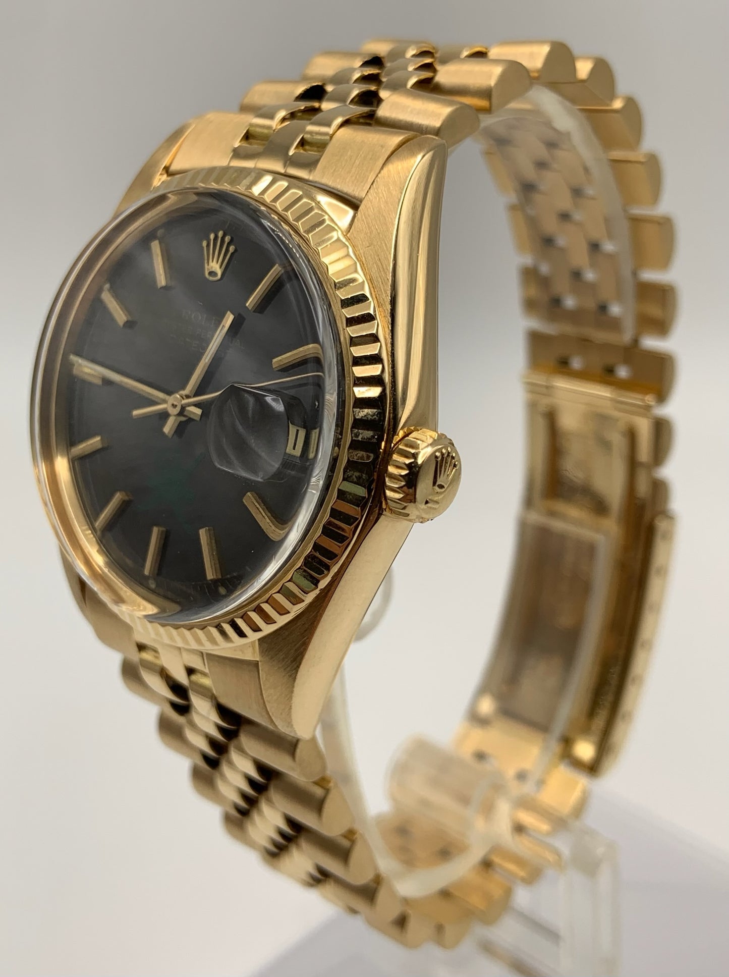 Rolex Datejust 36 Yellow Gold Grey Kabouss “Khanjar” Dial