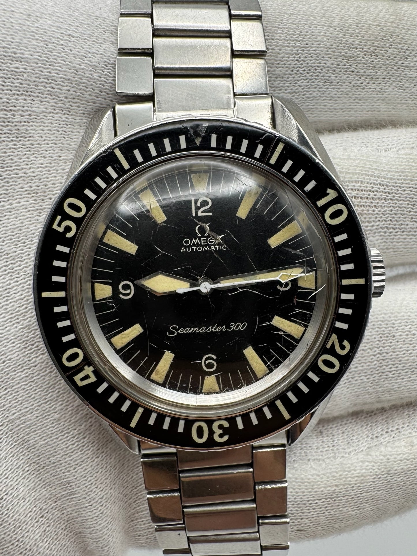 Omega Seamaster 300 Full Steel Yellow Patina Very Rare Original Owner 1960s (Unpolished)