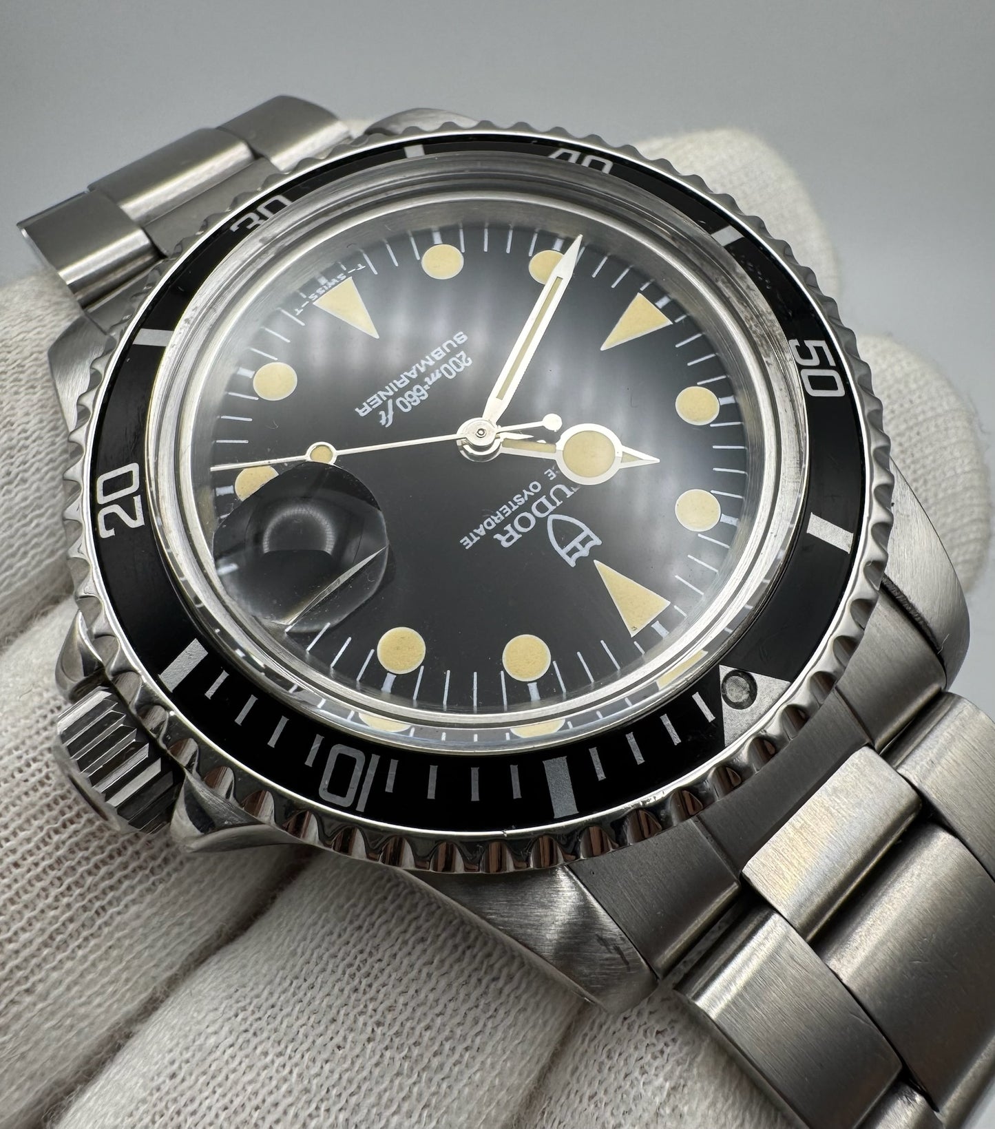 Tudor Submariner 76100 Full Steel Yellow Patina Lollipop Hands