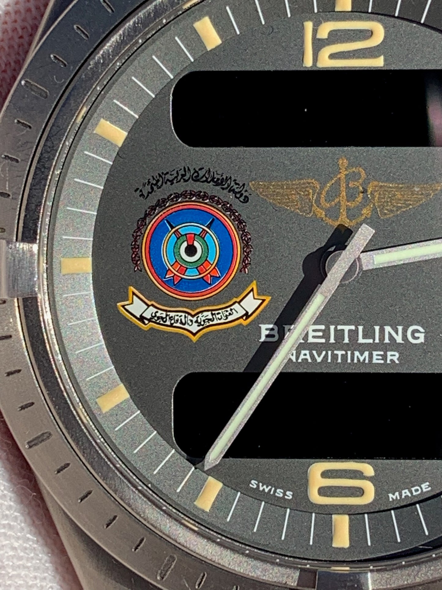 Breitling Aerospace Titanium Special Edition “UAE Air Force”