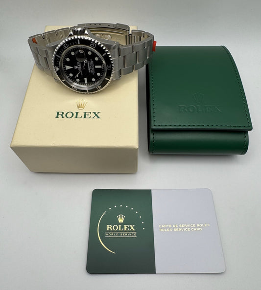 Rolex Submariner Date 1680 Full Steel Rolex Service 1979 (Rolex Service Papers/Box)