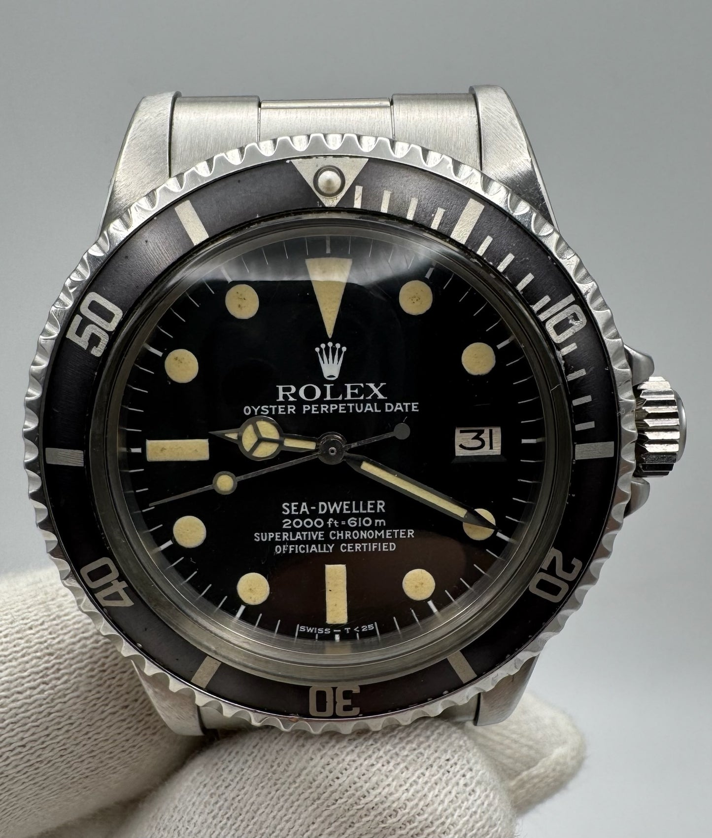Rolex Sea-Dweller 1665 “Great White” Full Steel Yellow Patina 1979 (Full-Set/Serviced)