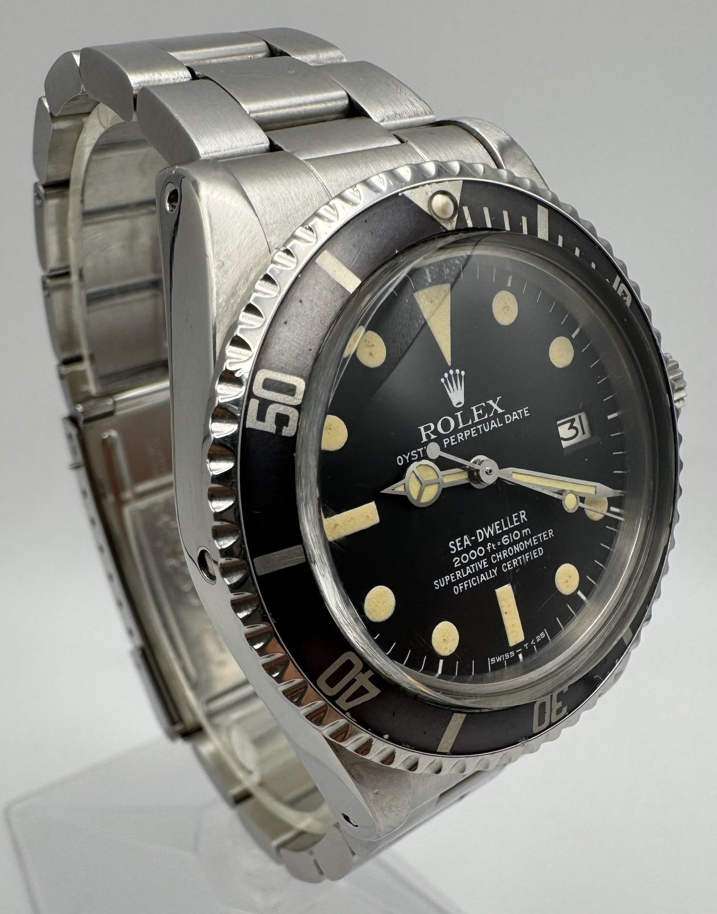 Rolex Sea-Dweller 1665 “Great White” Full Steel Yellow Patina 1979 (Full-Set/Serviced)