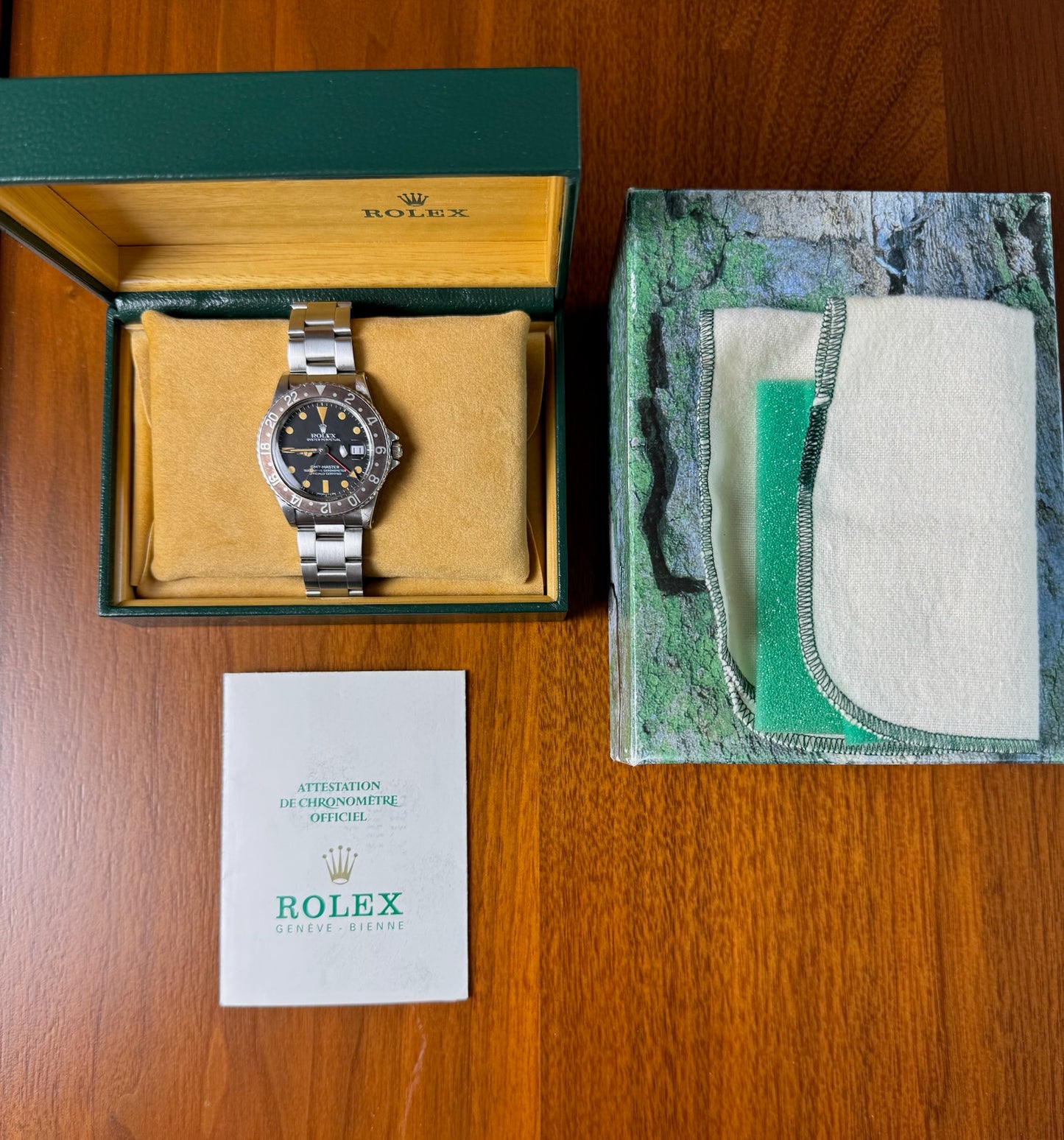 Rolex GMT-Master 1675 Osyter MK4 Pumpkin Patina Brown Insert 1977 (Full-Set/Serviced)