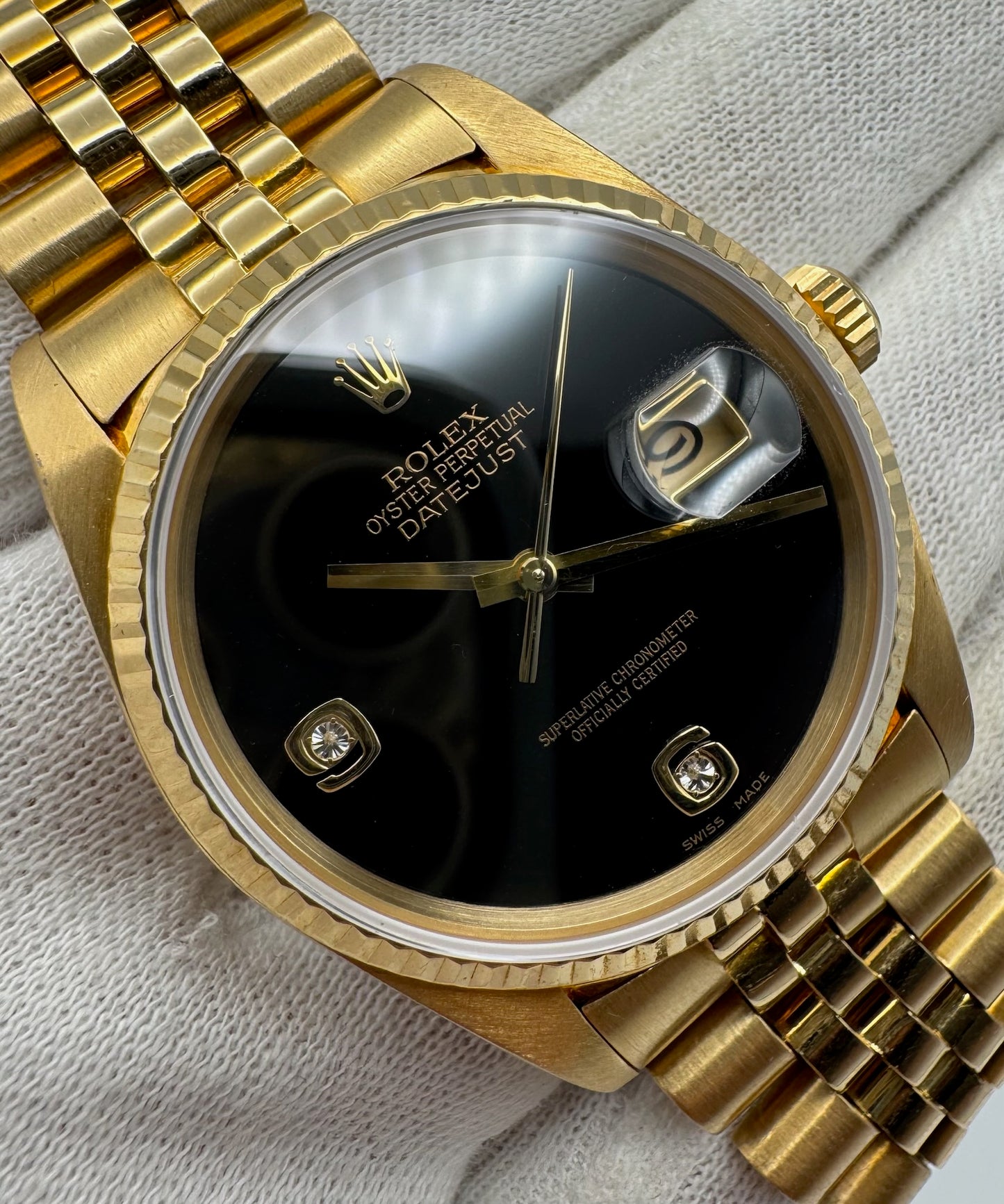 Rolex Datejust 36 Full Gold 18K OEM Factory Onyx Dial 1986 (Service Papers)