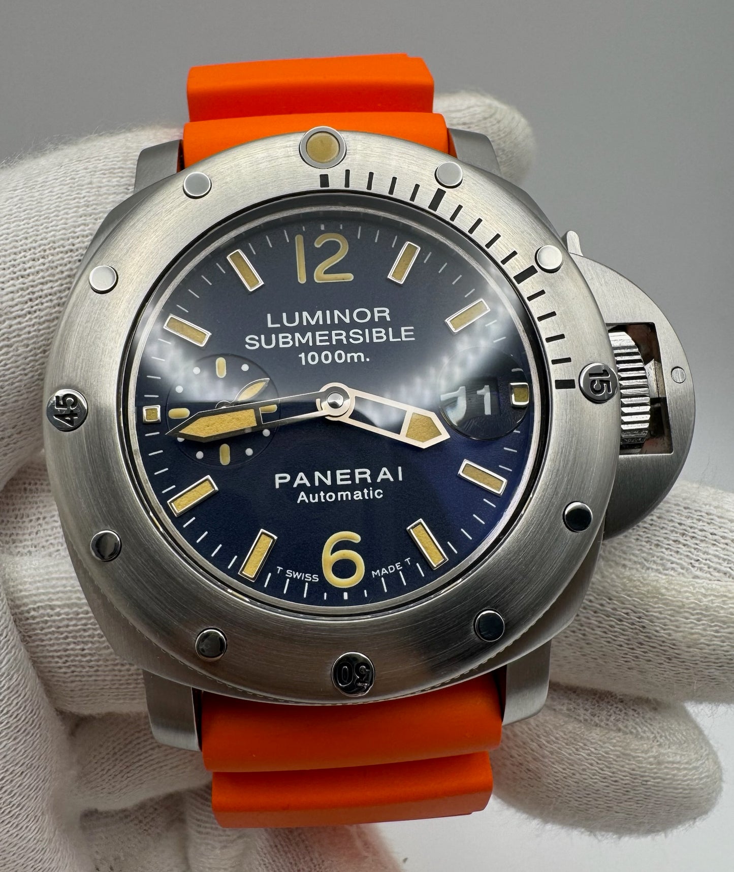 Panerai Luminor Submersible “La Bomba” Blue Dial Yellow Patina 2006 (Full-Set)