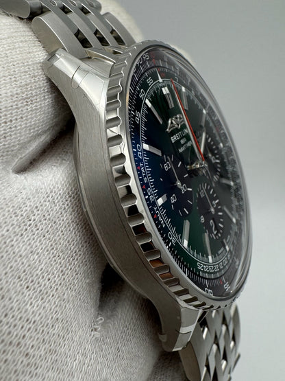 Breitling Navitimer 1 B01 Chronograph 46 Full Steel Green Dial (Full-Set/Mint)