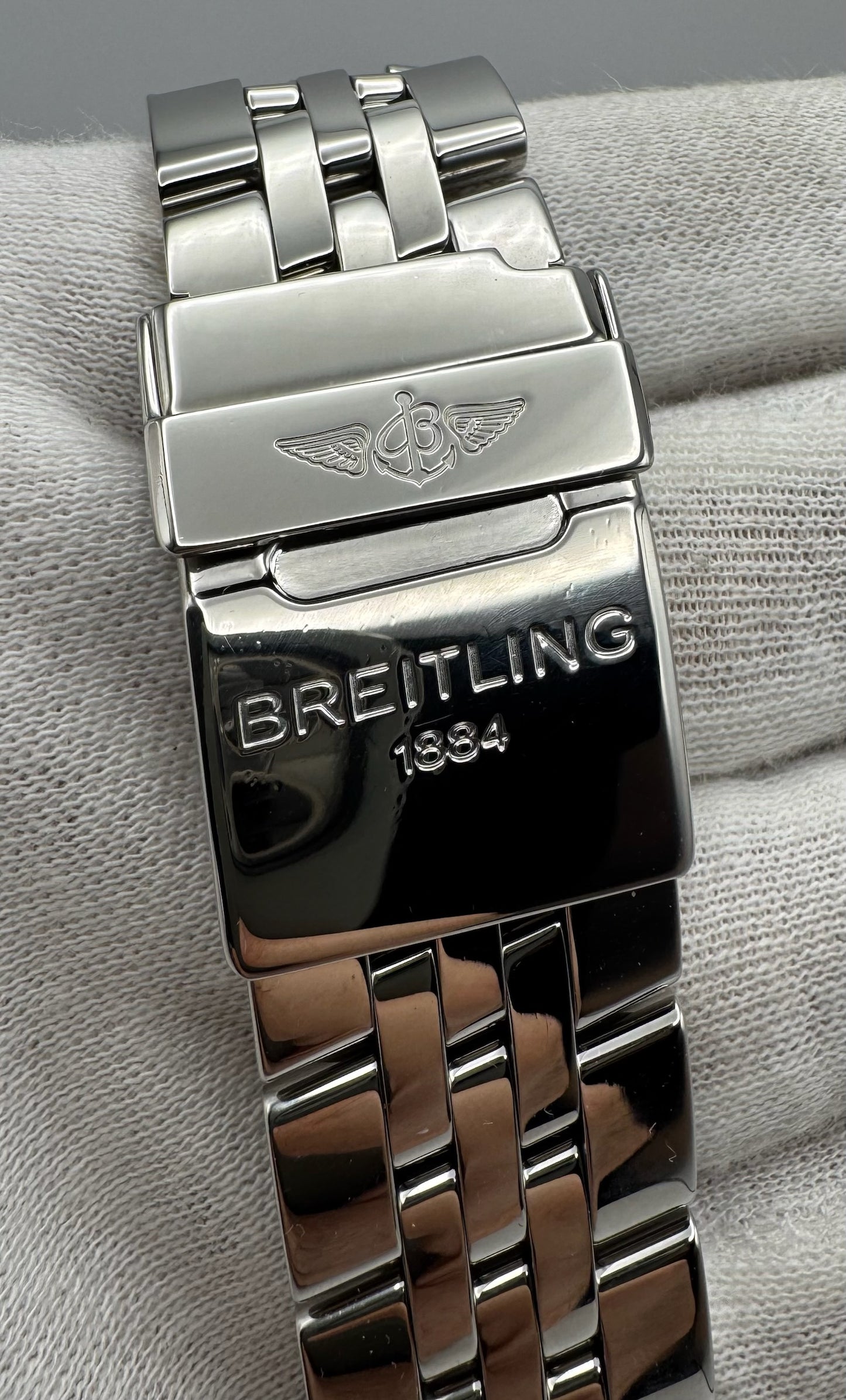 Breitling Bentley Motors For Bentley Motors 30 Seconds Chronograph Purple Dial Extremely Rare (Papers/Serviced)