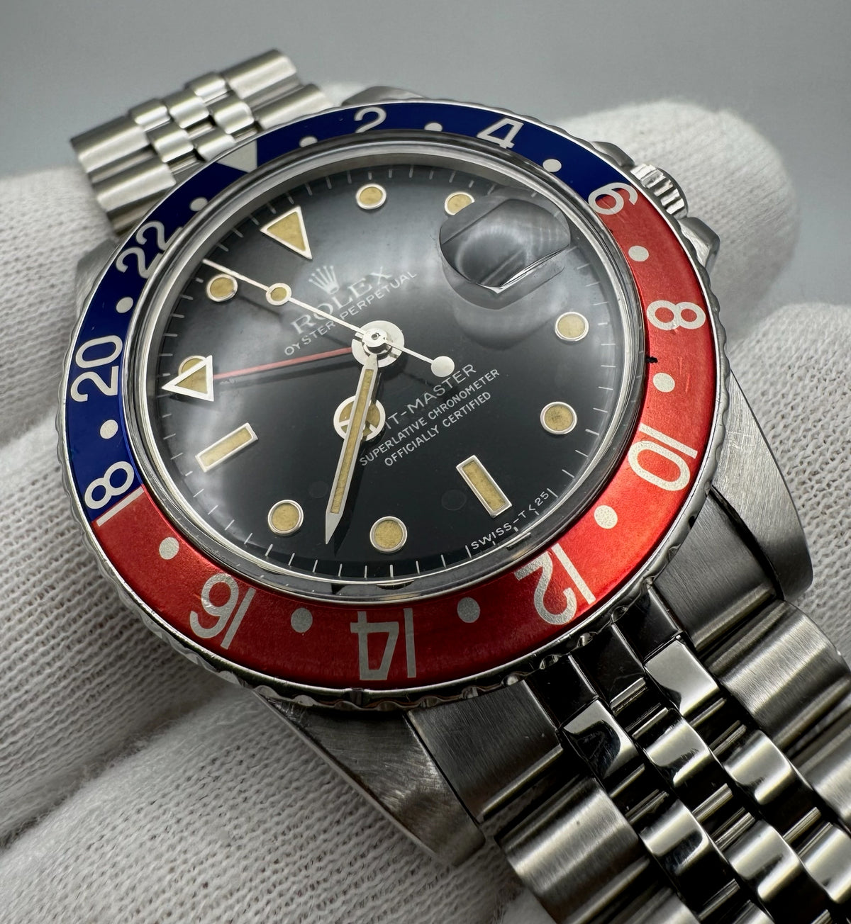 Rolex GMT-Master 16750 Jubilee Pepsi Yellow Patina 1984 (Serviced)