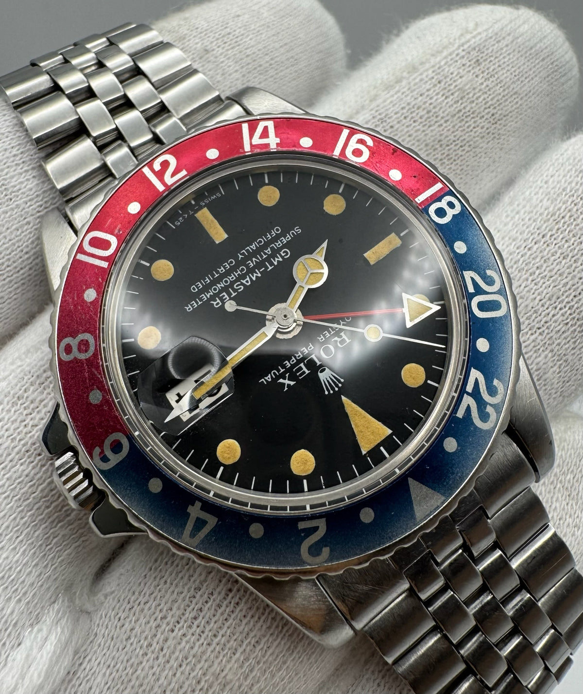 Rolex GMT-Master 1675 MK1 Long E Heavy Patina Pepsi Red Back Jubilee 1967 (Full-Set/Serviced)