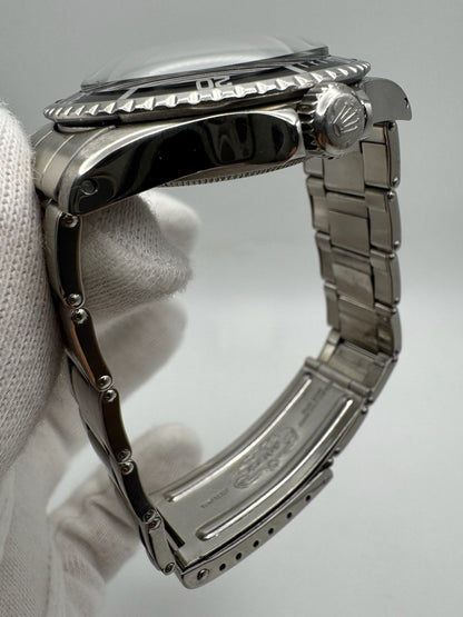 Rolex Submariner (No Date) 5512 "Meters First" Yellow Patina Zinc Sulfide Fat Font Insert 1967 (Full-Set/Mint/Serviced)
