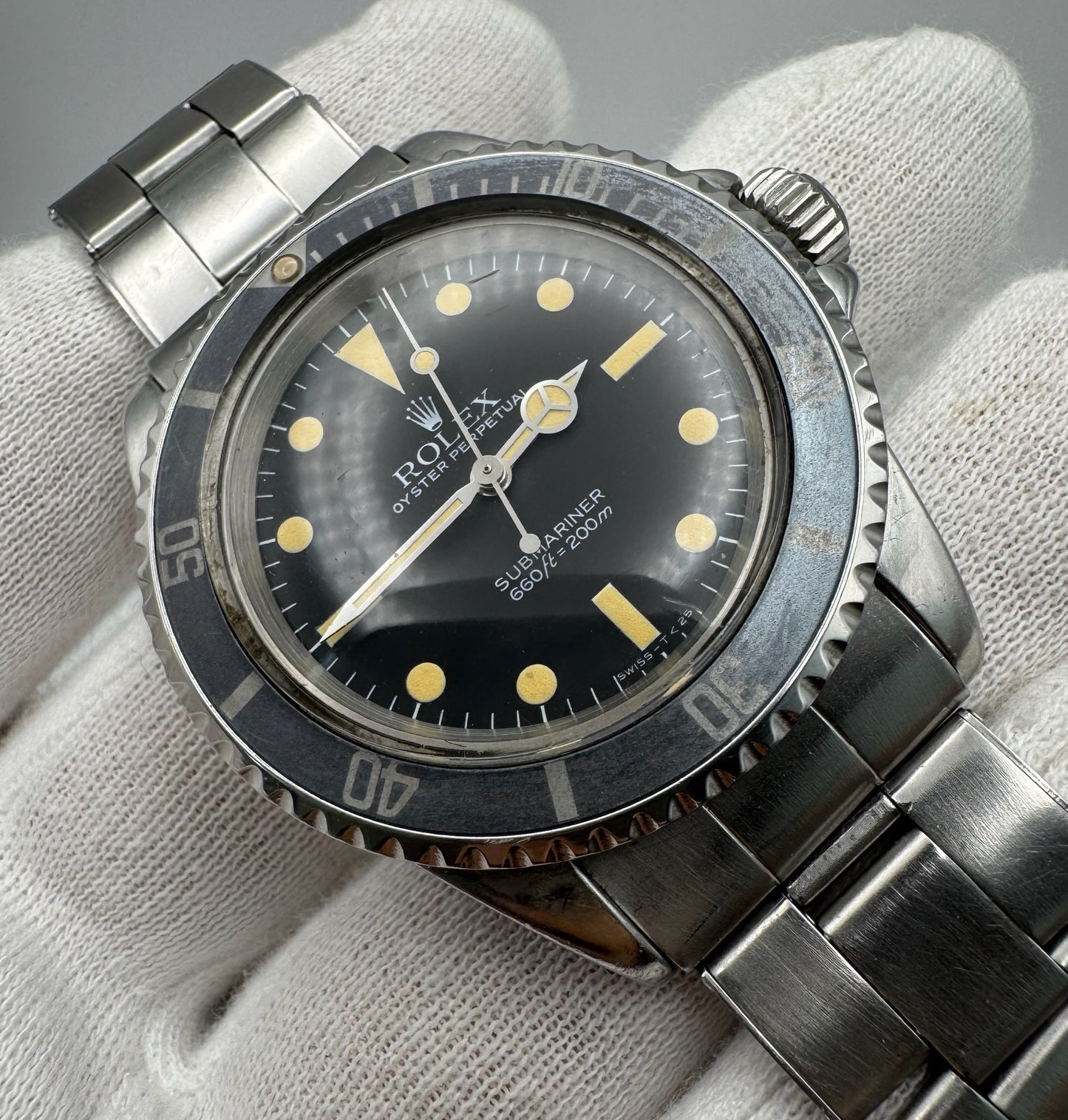 Rolex Submariner No Date 5513 Maxi Dial Yellow Patina Ghost Bezel 1966 (Serviced)