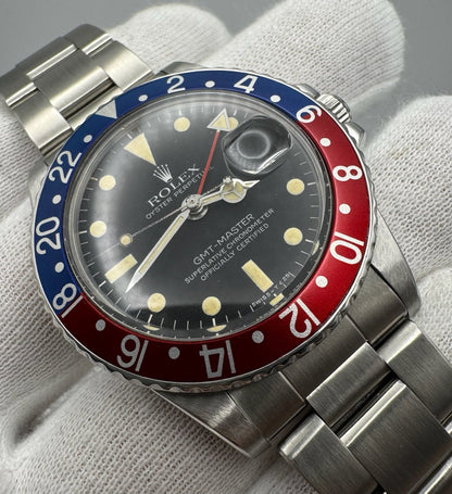 Rolex GMT-Master 1675 MK6 Yellow Patina Pepsi Oyster Bracelet 1978 (Serviced)