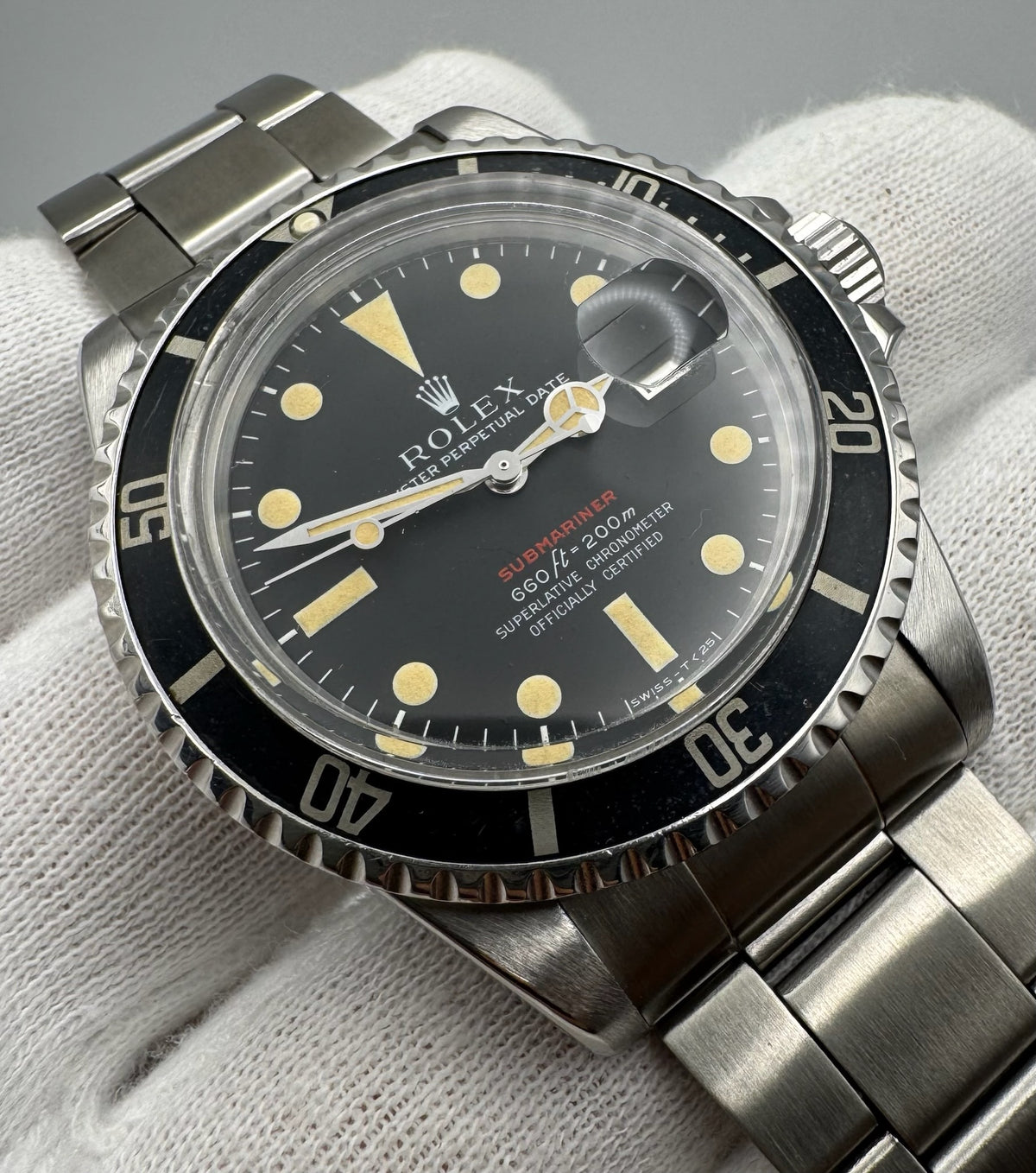 Rolex Submariner Date 1680 Red Yellow Patina 1972 (Full-Set/Serviced)