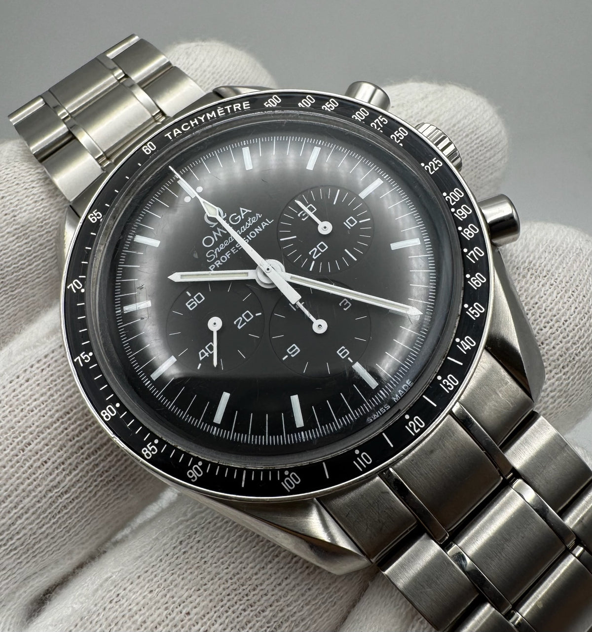 Omega Speedmaster Professional Moonwatch 3570.50.00 Black Dial (Unpolished)