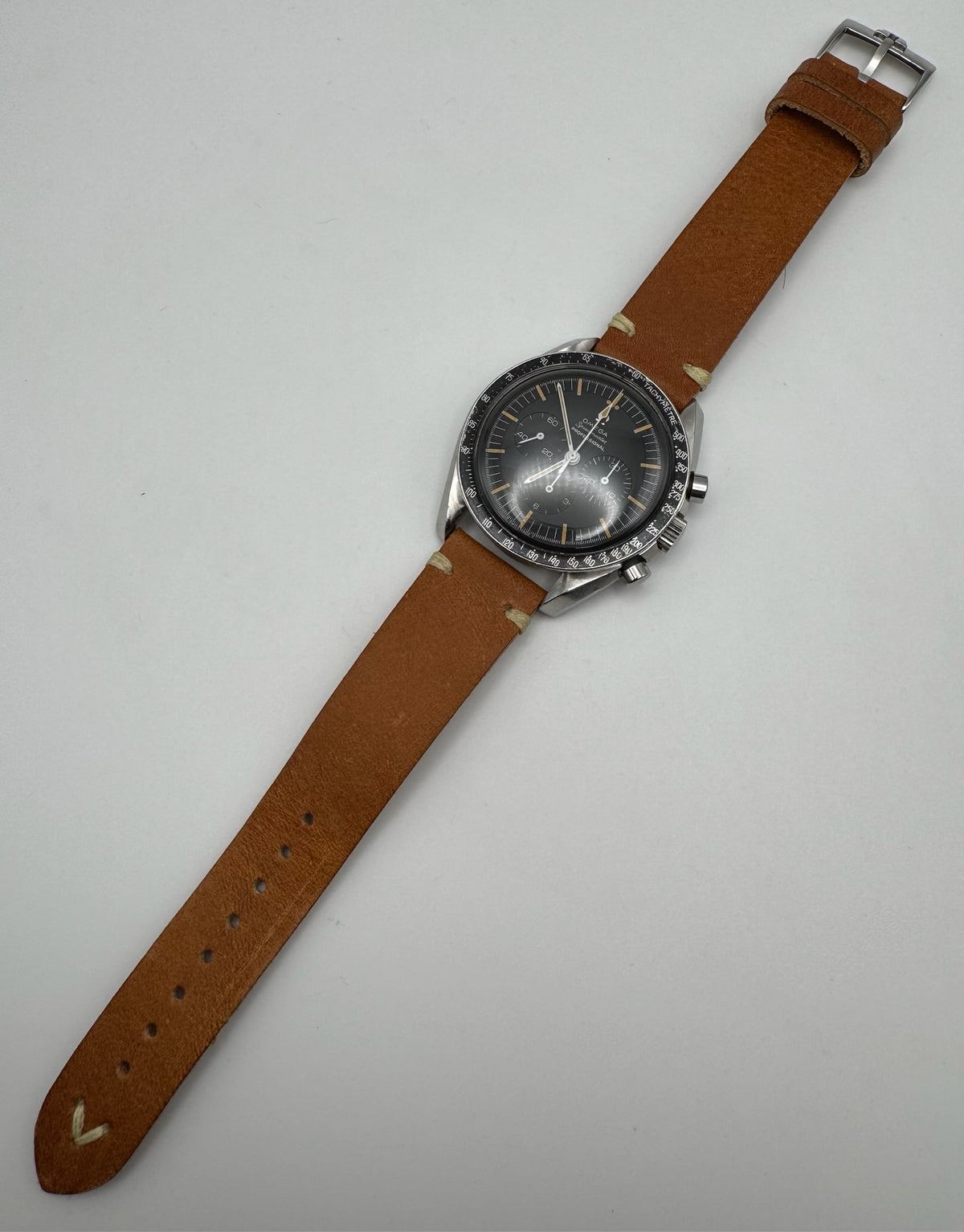 Omega Speedmaster Professional Moonwatch 105.012-65 Cal. 321 DON Bezel Pumpkin Patina 1965 (Unpolished/Serviced)