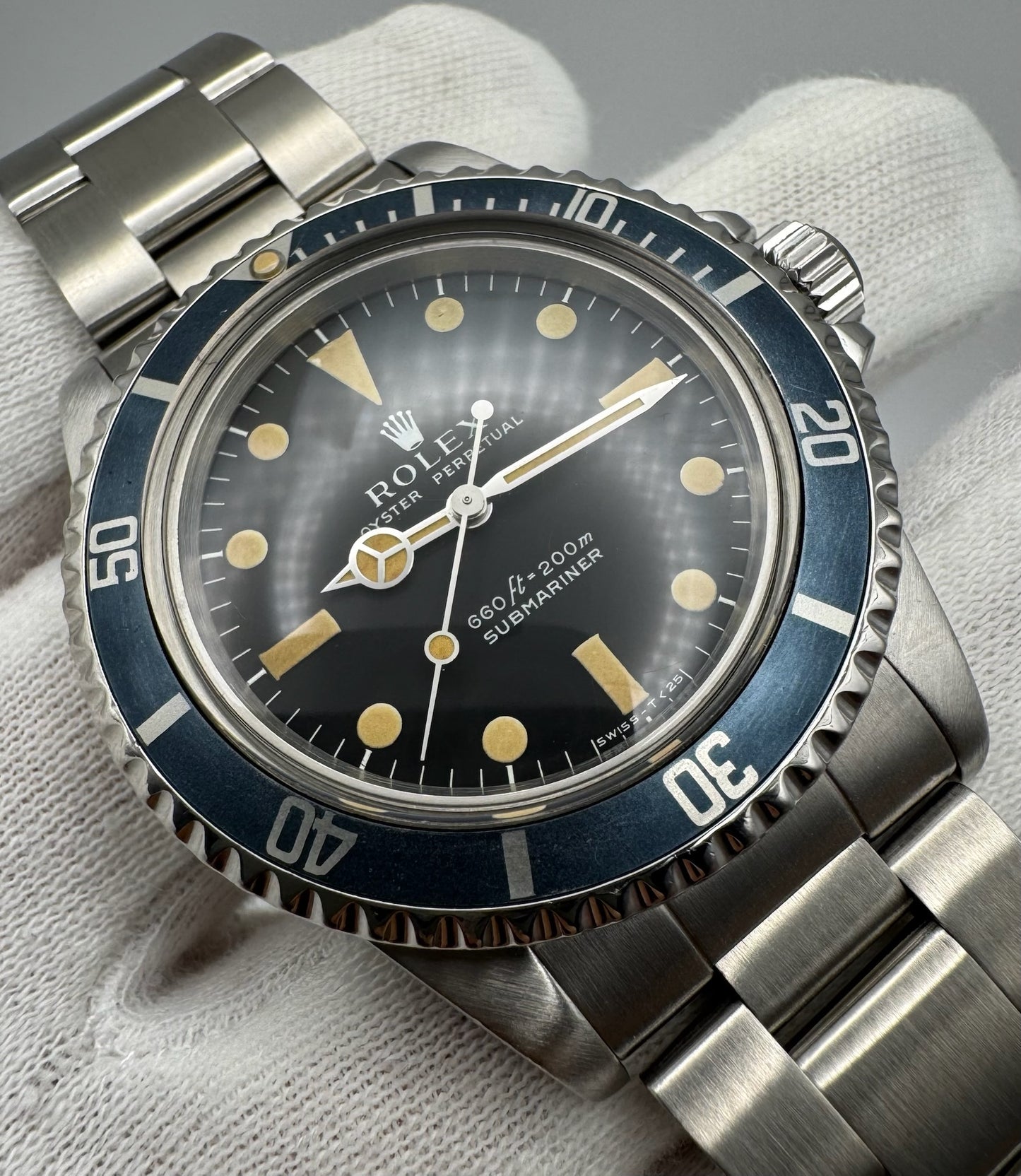 Rolex Submariner (No Date) 5513 Maxi Dial Pumpkin Patina Faded Insert 1979 (Full-Set/Serviced)
