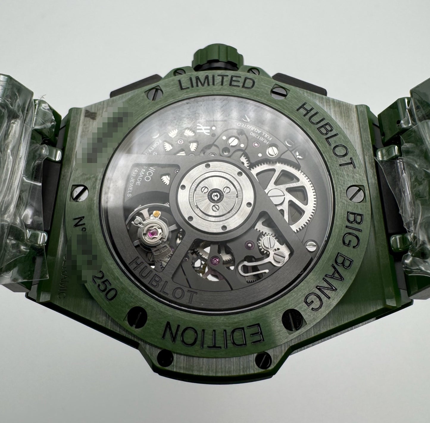 Hublot Big Bang Unico Full Green Ceramic 42 Skeleton Dial Limited Edition 250pcs 2022 (Papers/Mint)