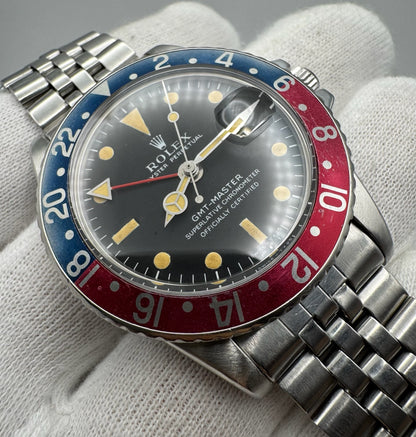 Rolex GMT-Master 1675 MK1 Long E Heavy Patina Pepsi Red Back Jubilee 1967 (Full-Set/Serviced)