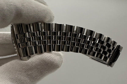 Rolex GMT-Master 1675 MK5 Pumpkin Patina Faded Red Pepsi Insert 1978 (Full-Set/Unpolished)
