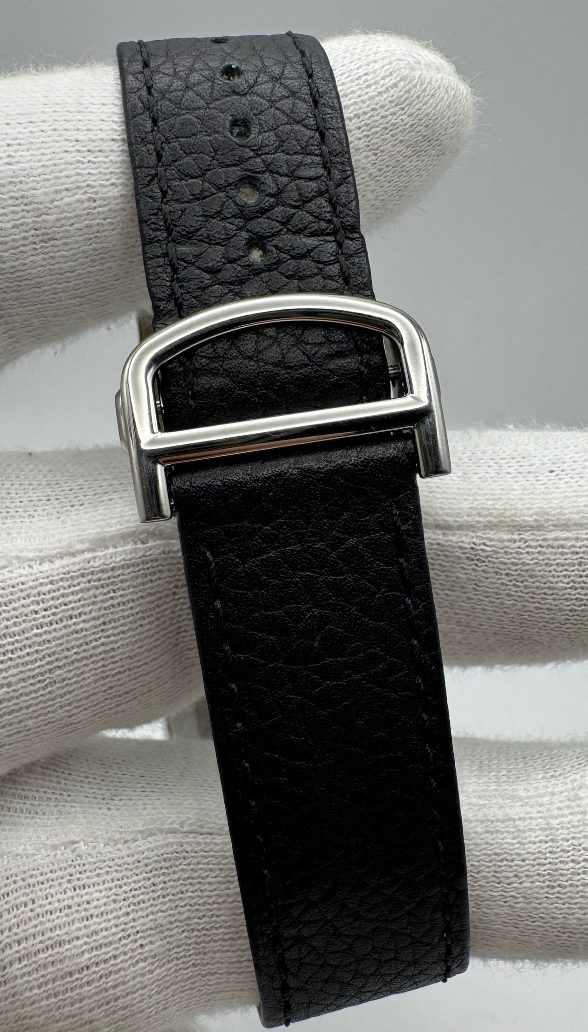 Cartier Tank Must XL WSTA0040 Silver Dial 2022 (Full-Set/Mint)