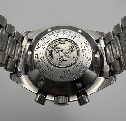 Omega Speedmaster Professional Moonwatch Yellow Patina 1974 (Unpolished)