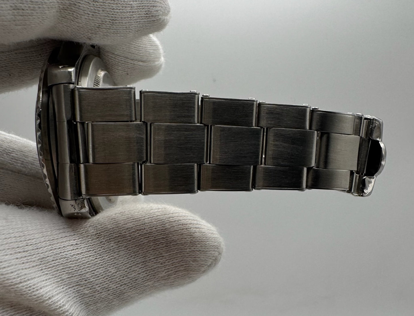 Rolex Submariner (No Date) 5513 "Meters First" Zinc Sulfide Yellow Patina Faded Blue Insert 1967 (Serviced)
