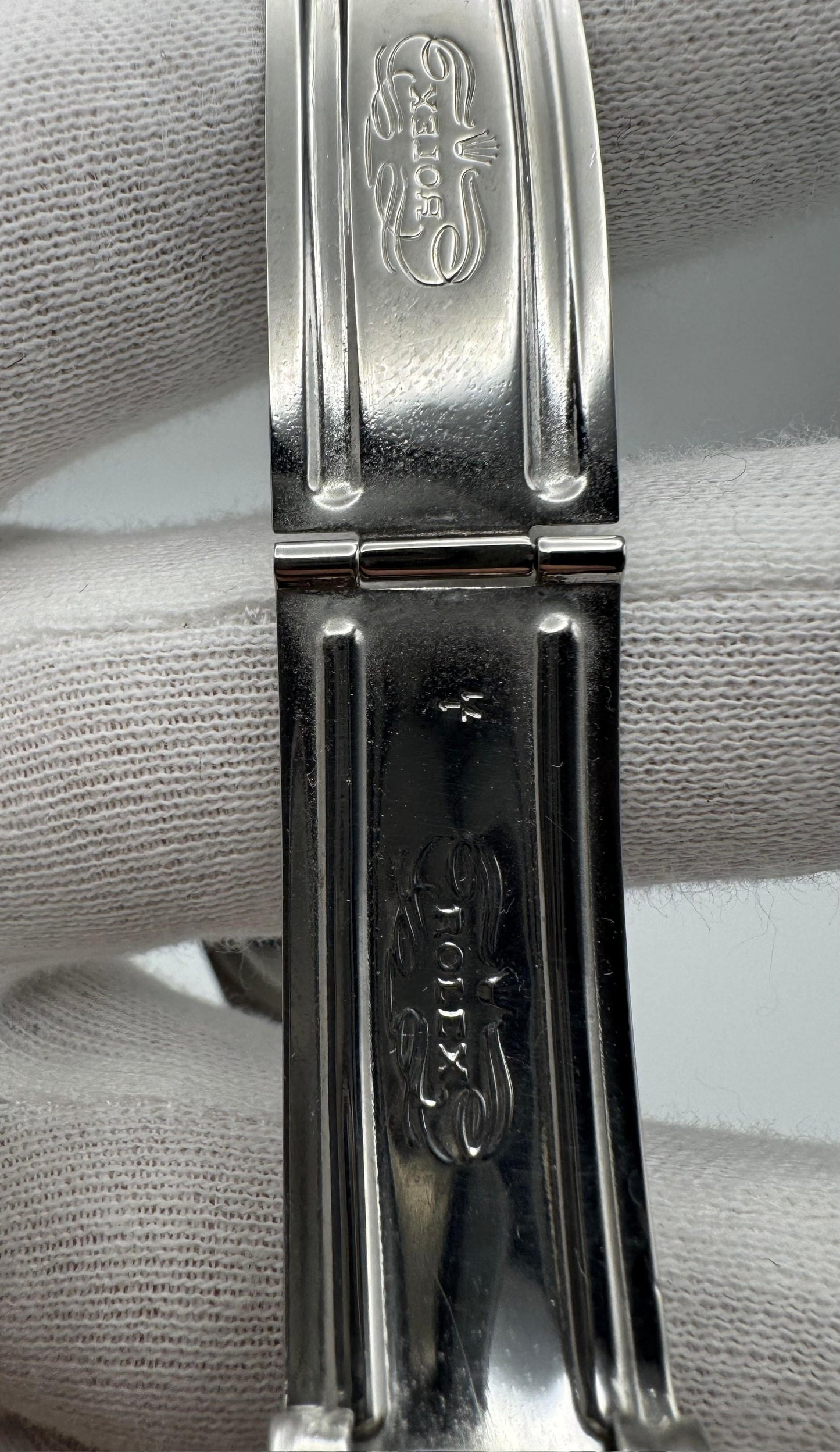 Rolex GMT-Master 1675 MK1 Long E Yellow Patina Red Back Faded Pepsi Insert 1970 (Serviced)