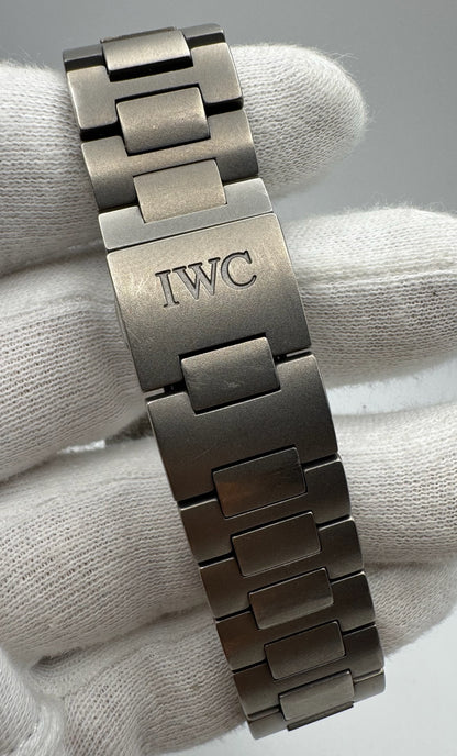 IWC GST Alarm 3537 Yellow Patina Tritium Dial 2002 (Full-Set/Unpolished)