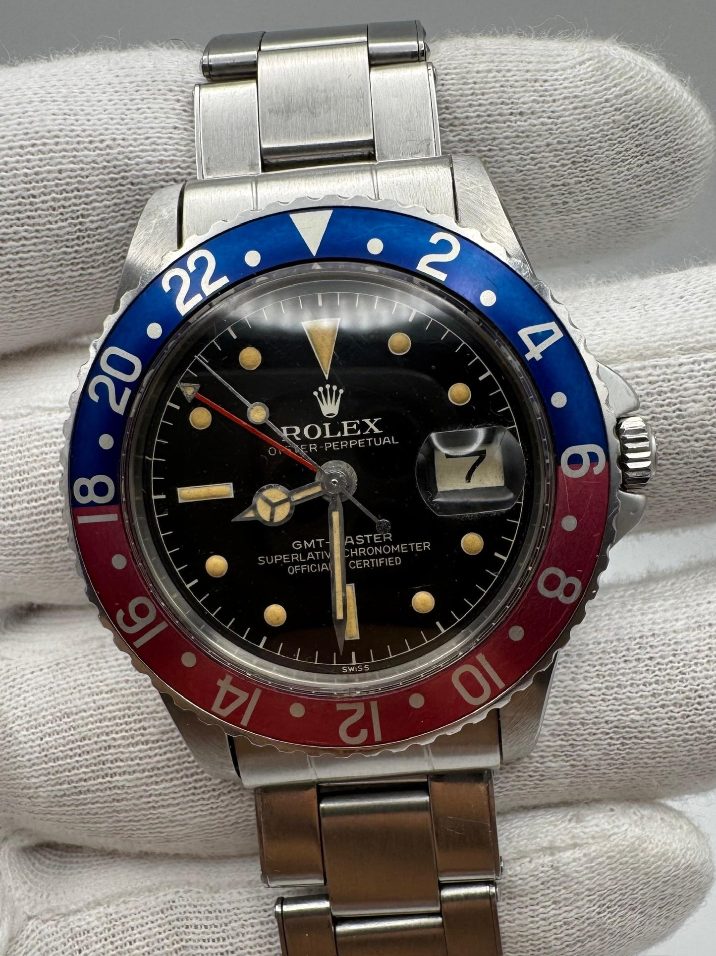 Rolex GMT-Master 1675 PCG Gilt Chapter Ring Oyster Riveted Pepsi Red Back 1961 (Full-Set/Unpolished)