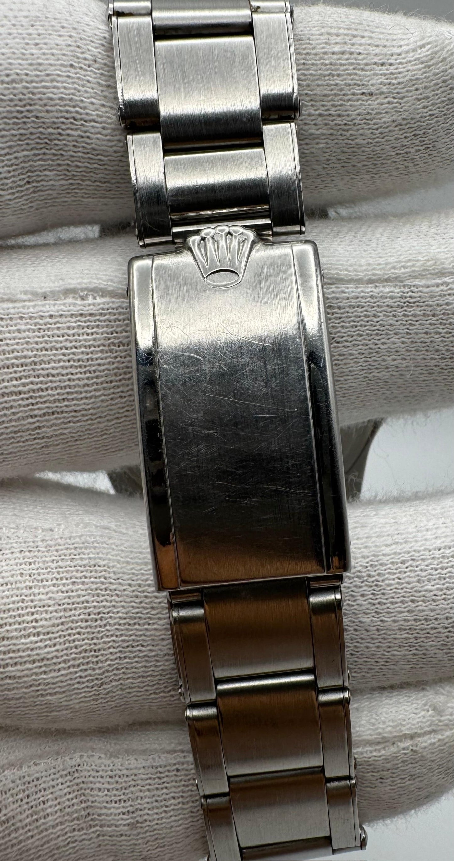 Rolex GMT-Master 1675 PCG Gilt Chapter Ring Oyster Riveted Pepsi Red Back 1961 (Full-Set/Unpolished)