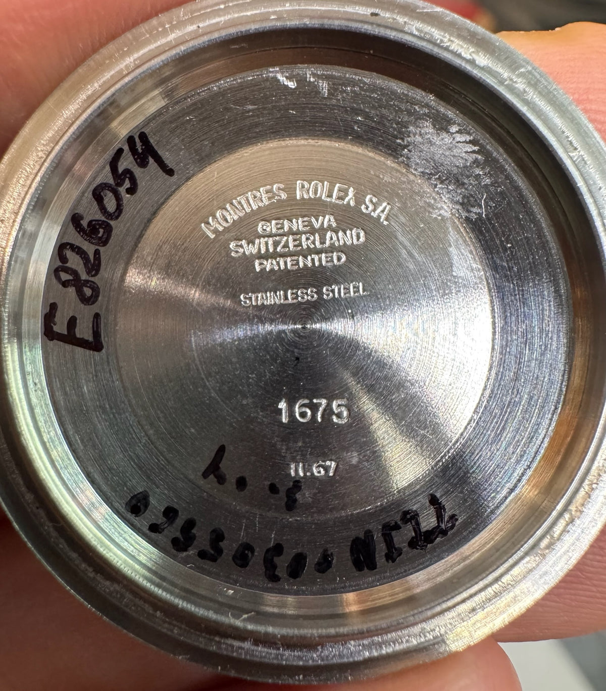 Rolex GMT-Master 1675 MK1 Long E Heavy Patina Pepsi Red Back Jubilee 1967 (Full-Set/Serviced)