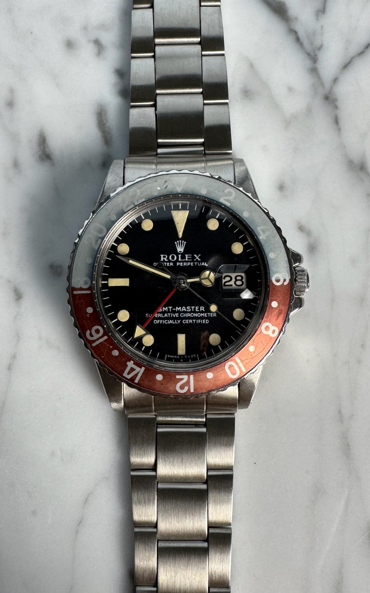 Rolex GMT-Master 1675 MK1 Long E Yellow Patina Faded Red Back Pepsi Insert 1970 (Full-Set/Serviced)