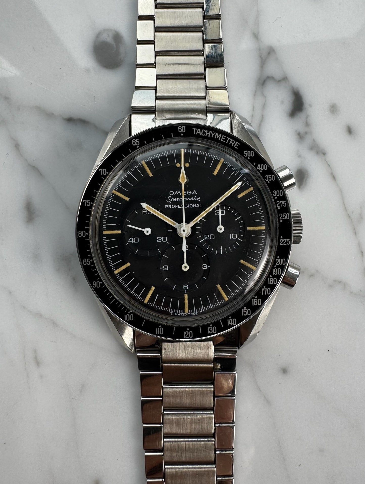 Omega Speedmaster Professional Moonwatch 105.012 Pumpkin Patina Step Dial Cal. 321 1965 (Unpolished)
